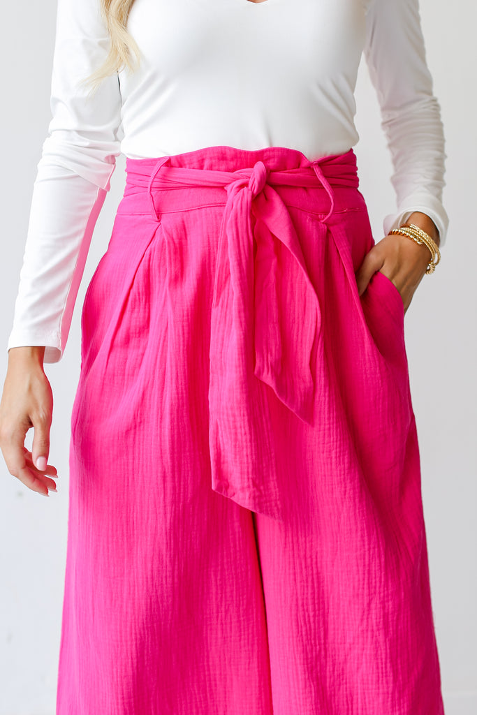 hot pink Linen Pants close up